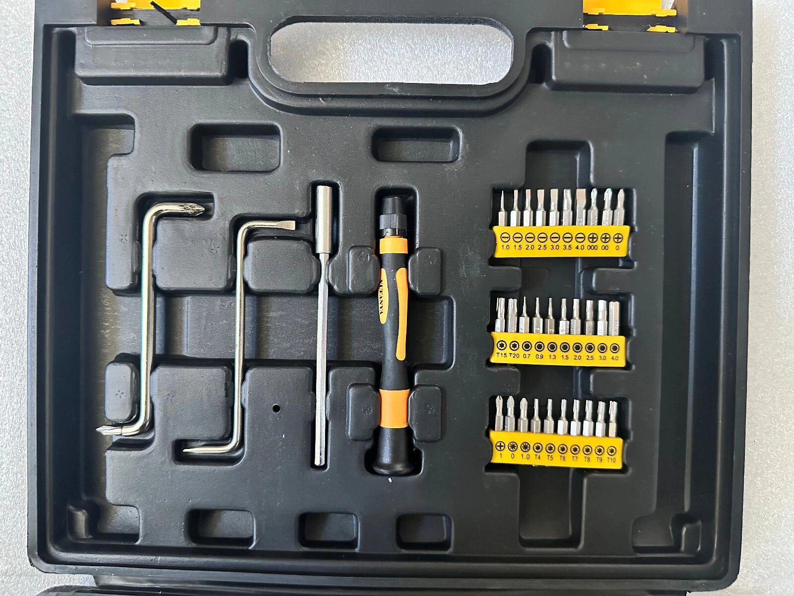 60PCS MAGNETIC SCREWDRIVER SET IN CASE HEAVY DUTY PHILIPS & FLAT SCREWDRIVERS