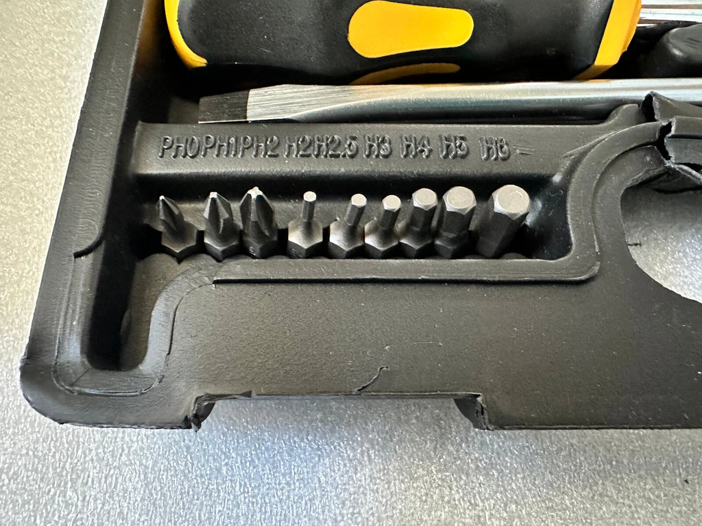 60PCS MAGNETIC SCREWDRIVER SET IN CASE HEAVY DUTY PHILIPS & FLAT SCREWDRIVERS