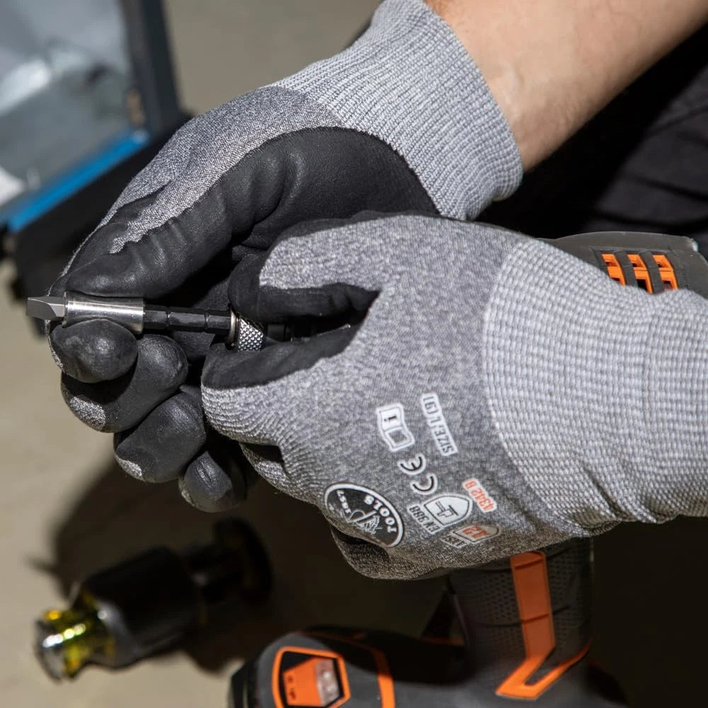 Klein Tools 32308 Multi-Bit Stubby Screwdriver, Impact Rated 8-In-1 Adjustable M