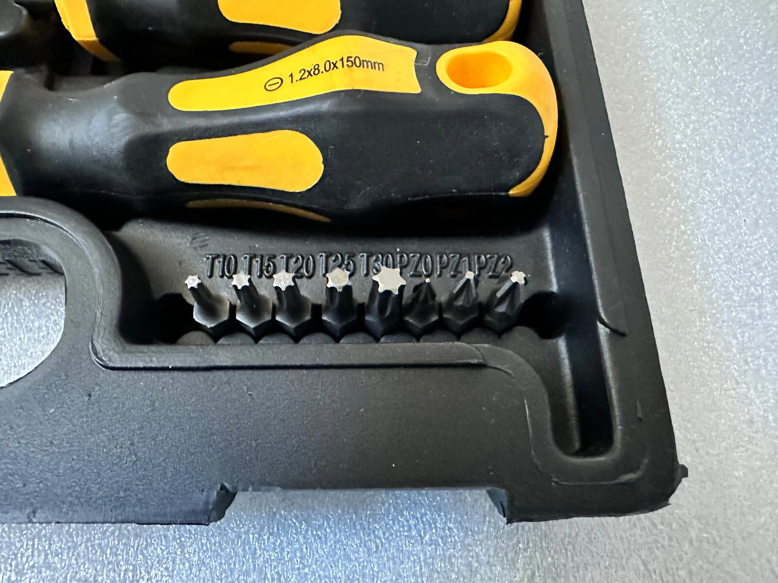 60PCS MAGNETIC SCREWDRIVER SET IN CASE HEAVY DUTY PHILIPS & FLAT SCREWDRIVERS